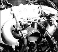6.5 Дроссельный патрубок БМВ 3 (E30)