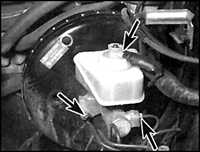 10.8 Главный цилиндр тормозов БМВ 3 (E30)