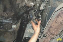4.8 Замена опор подвески силового агрегата Chevrolet Niva 2002+