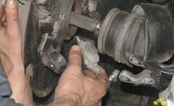 6.1 Передняя подвеска Chevrolet Niva 2002+