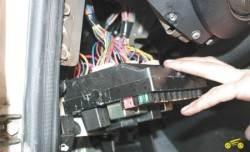 9.2 Предохранители и реле Chevrolet Niva 2002+
