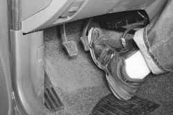 4.3.22 Проверка работы вакуумного усилителя тормозов Daewoo Lanos 1997+