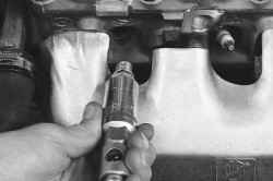 5.2 Проверка компрессии в цилиндрах Daewoo Lanos 1997+