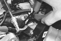 5.7.3 Замена прокладки головки блока цилиндров Daewoo Lanos 1997+