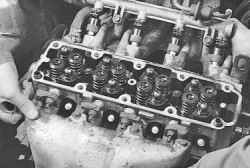 5.7.3 Замена прокладки головки блока цилиндров Daewoo Lanos 1997+