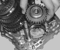 6.2.7 Разборка и сборка коробки передач и дефектовка ее деталей Daewoo Lanos 1997+