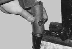 7.2.6 Замена сайлентблоков рычагов задней подвески Daewoo Lanos 1997+