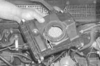 6.9 Снятие и установка сборки воздухоочистителя Хонда Цивик