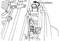 3.4 Проверка уровней жидкостей Инфинити QX4 1998-2004