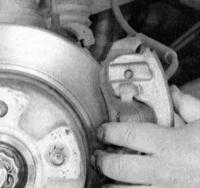 14.3 Замена колодок дисковых тормозных механизмов Джип Чероки 1993+