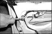 11.15 Замок двери, барабан замка и ручка Mazda 626