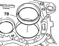 8.6.9 Замена конических роликовых подшипников промежуточного вала Mercedes-Benz W140