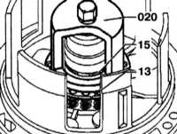 9.3.7 Снятие и установка поршня LB3 Mercedes-Benz W140