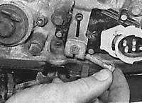 21.6.1 Выключатели блокировки стартера и фонарей заднего хода Mercedes-Benz W124