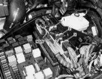6.31 Снятие и установка модуля управления впрыском топлива Mercedes-Benz W163