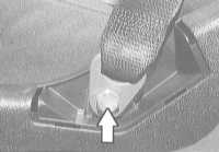 13.2.11 Снятие и установка переднего сиденья Mercedes-Benz W203