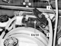 4.1 Проверка компрессионного давления Mercedes-Benz W463