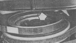 4.9 Шкив - успокоитель -снятие и Ниссан Terrano II