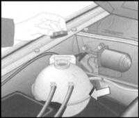 2.4 Проверка уровней жидкостей Opel Frontera