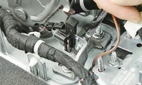 ������ � ��������� ������ ������� ����������� ������� Opel Astra h