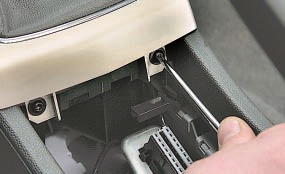 ������ � ��������� ������������� Opel Astra h