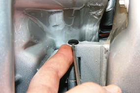 ������ � ��������� ������ ����� Opel Astra h