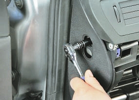 ������ � ��������� ������ �������� Opel Astra h