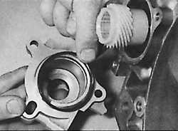 8.1.9 Привод спидометра Peugeot 405