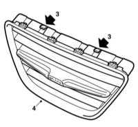 12.1.2 Снятие и установка декоративных решёток радиатора Saab 95