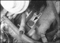 4.3.2 Приведение поршня первого цилиндра в положение верхней мертвой точки (ВМТ) конца такта сжатия Skoda Felicia